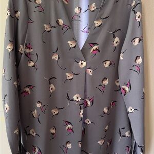 Banana Republic Gray Floral Top